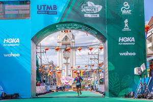 BIB: 315
                            <button type="button" onclick="openModal(21776985)" class="btn btn-primary btn-sm float-right btn-popup" data-toggle="modal" data-target=".modal-high-quality">
                        <i class="fas fa-shopping-cart"></i> Add to Cart
                    </button>
                                            <button type="button" onclick="isThisMe(21776985, true)" class="btn btn-success btn-sm float-right btn-popup btn-isme hidden" data-toggle="tooltip" data-placement="bottom" title="นี่คือรูปของคุณใช่ไหม คลิกที่นี่เพื่อเอาเข้าอัลบั้ม">
                        <i class="fas fa-plus"></i> Add to album
                    </button>
                    <button type="button" onclick="isThisMe(21776985, false)" class="btn btn-warning btn-sm float-right btn-popup btn-isnotme hidden">
                        <i class="fas fa-ban"></i> Remove from album
                    </button>